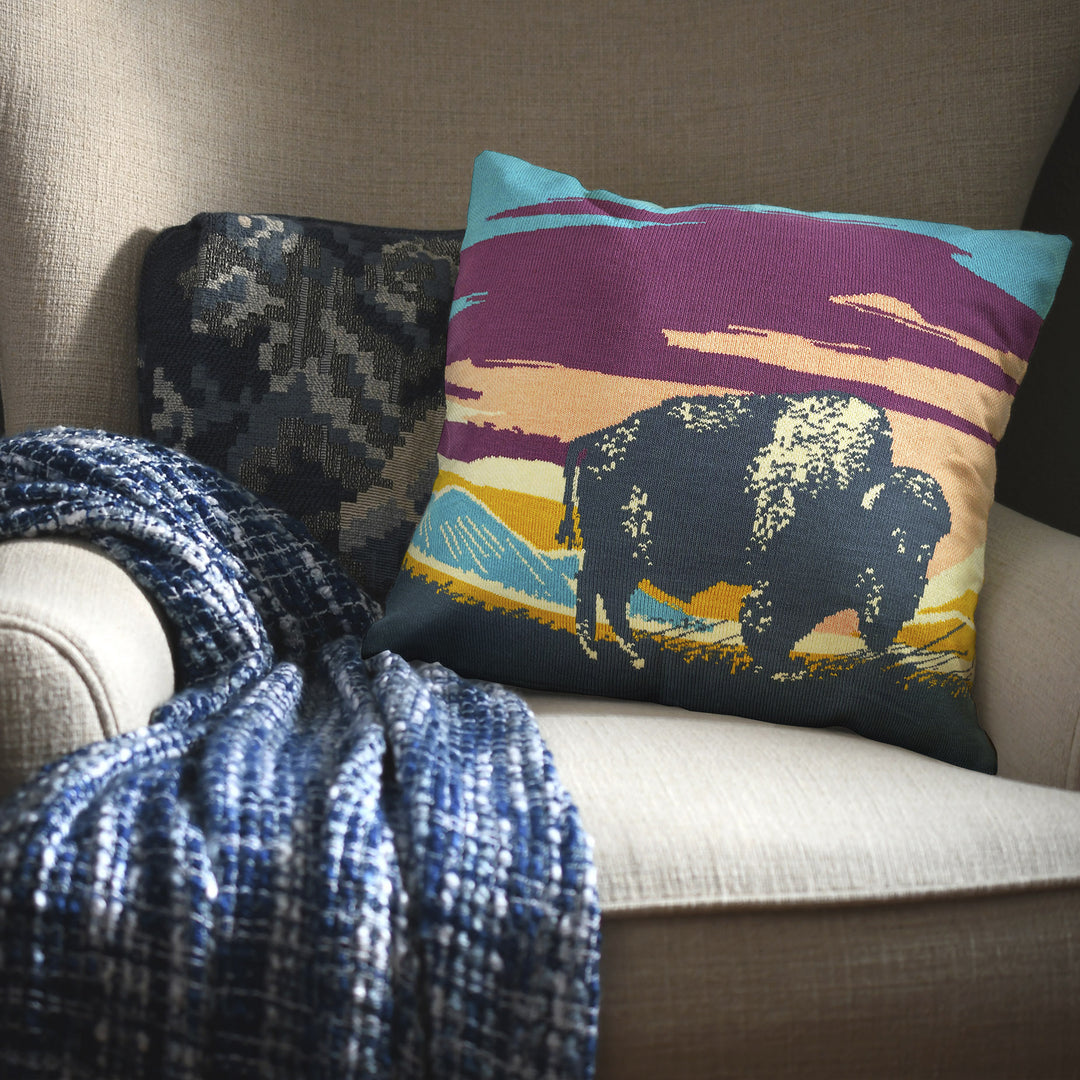 Bull of the Peaks Pillow Cover